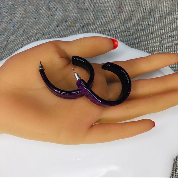 Vintage Purple Marbled Pearlescent Resin Open Hoop Earrings 4314 - Picture 2 of 5